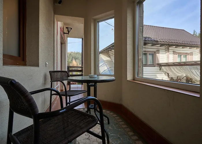 Готель Ведмежий Двір